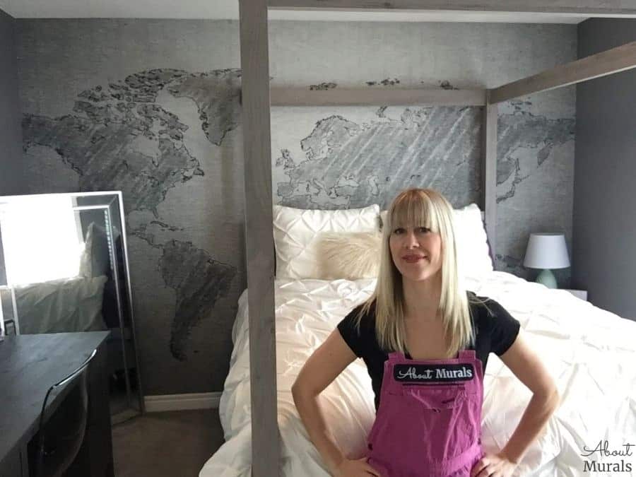 Adrienne of AboutMurals.ca offers wallpaper installation in Burlington ON