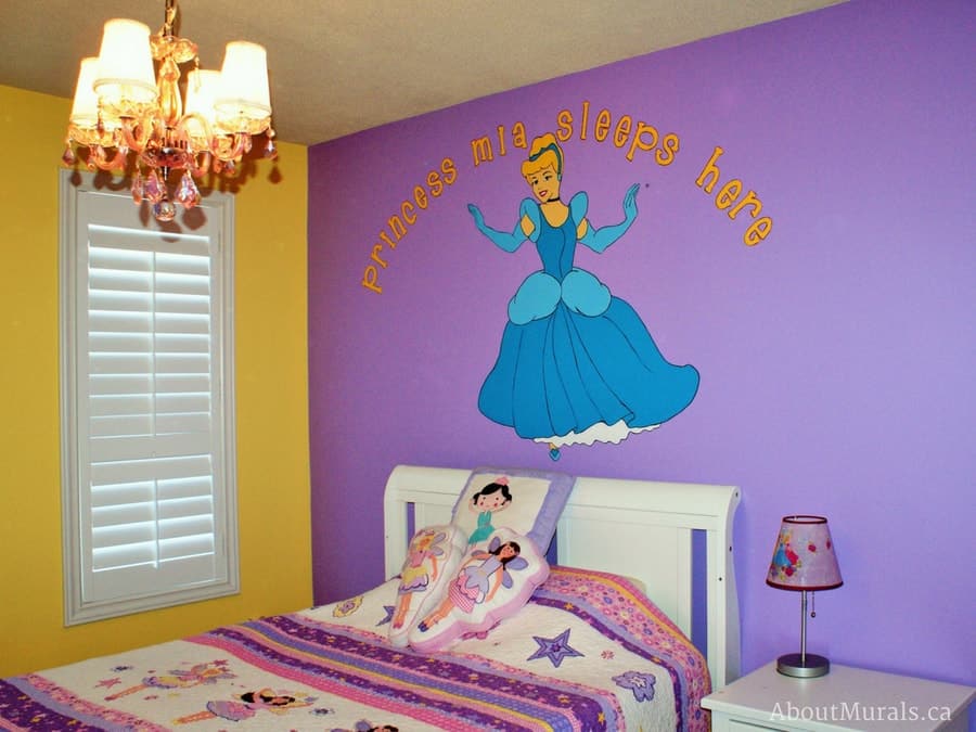 A Cinderella wall mural painted by Adrienne of AboutMurals.ca